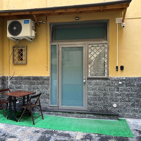 شقة Casa Fiore نابولي المظهر الخارجي الصورة